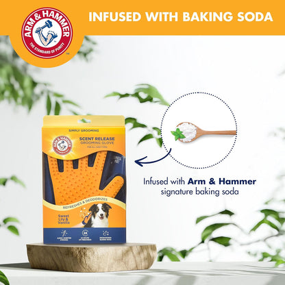 Arm & Hammer Deodorizing Dog Grooming Glove, Lily & Vanilla Scent