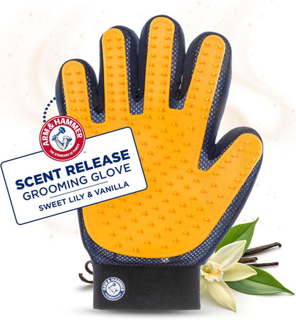Arm & Hammer Deodorizing Dog Grooming Glove, Lily & Vanilla Scent